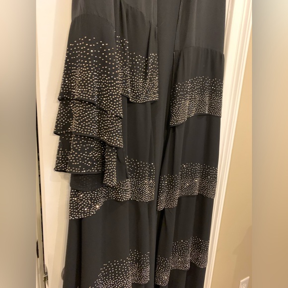 Black abaya with sequins - Picture 3 of 7